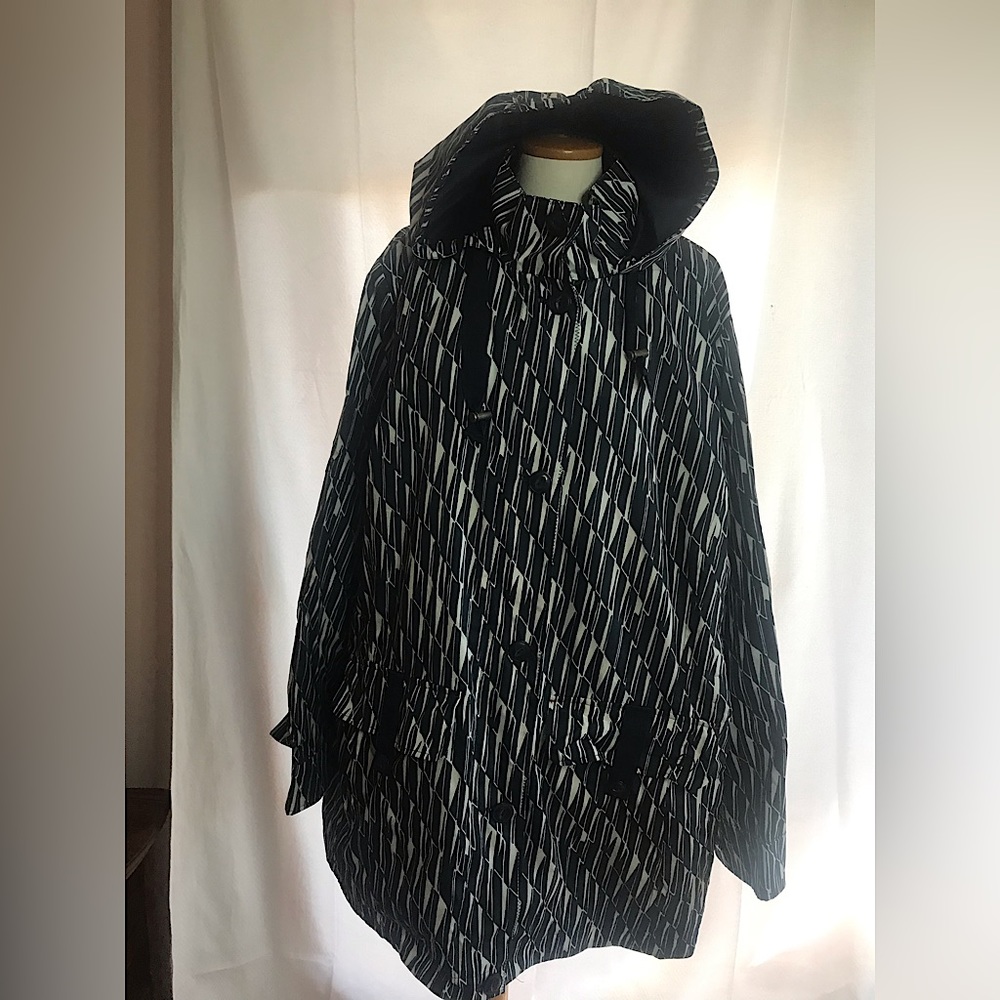 EUC Lands End rain jacket 2x